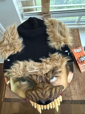 NWT Halloween Costume Werewolf Beanie Hat Faux Fur